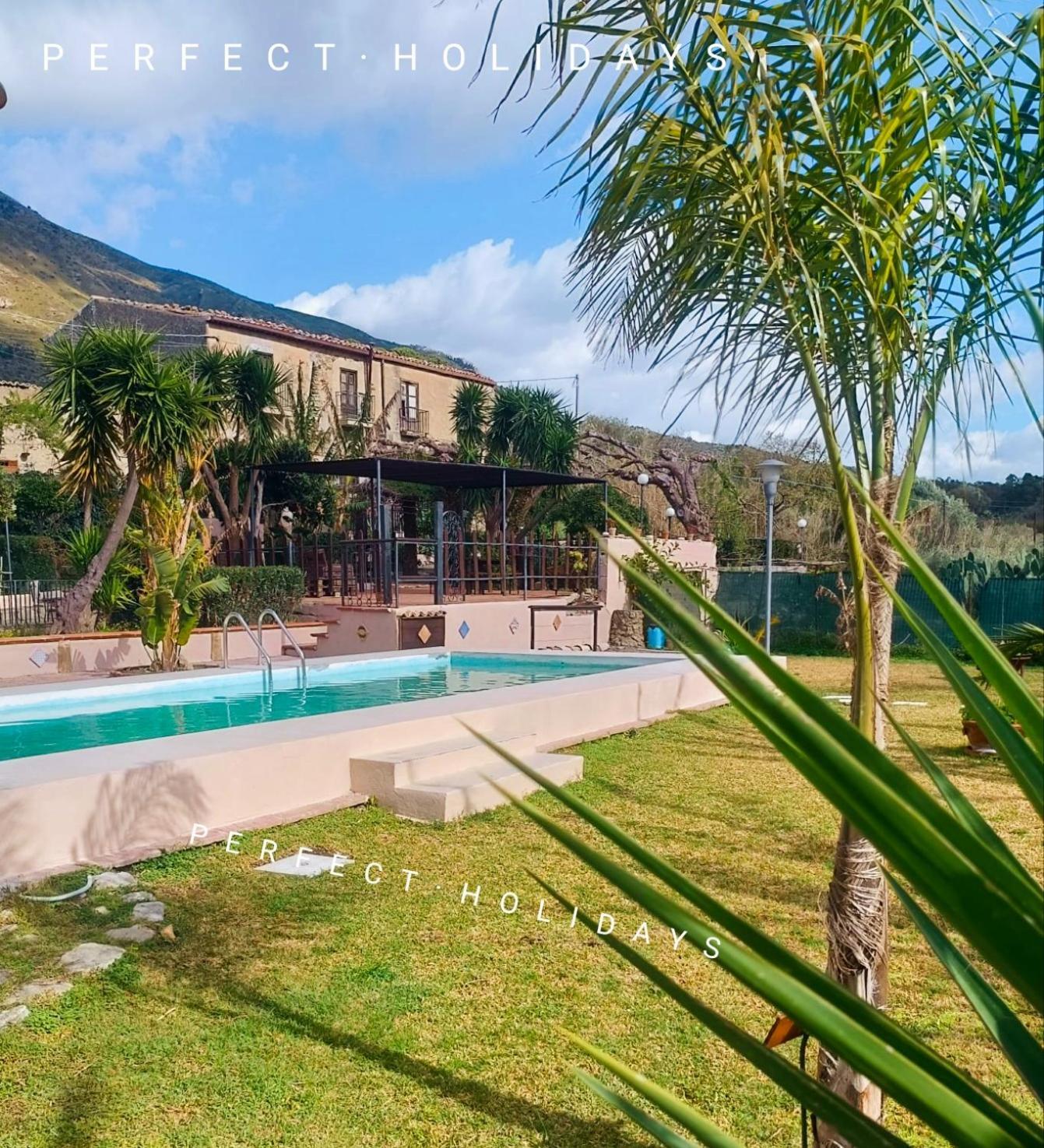 Casa Vacanze Fondaco Di Scillato Scillato  Экстерьер фото